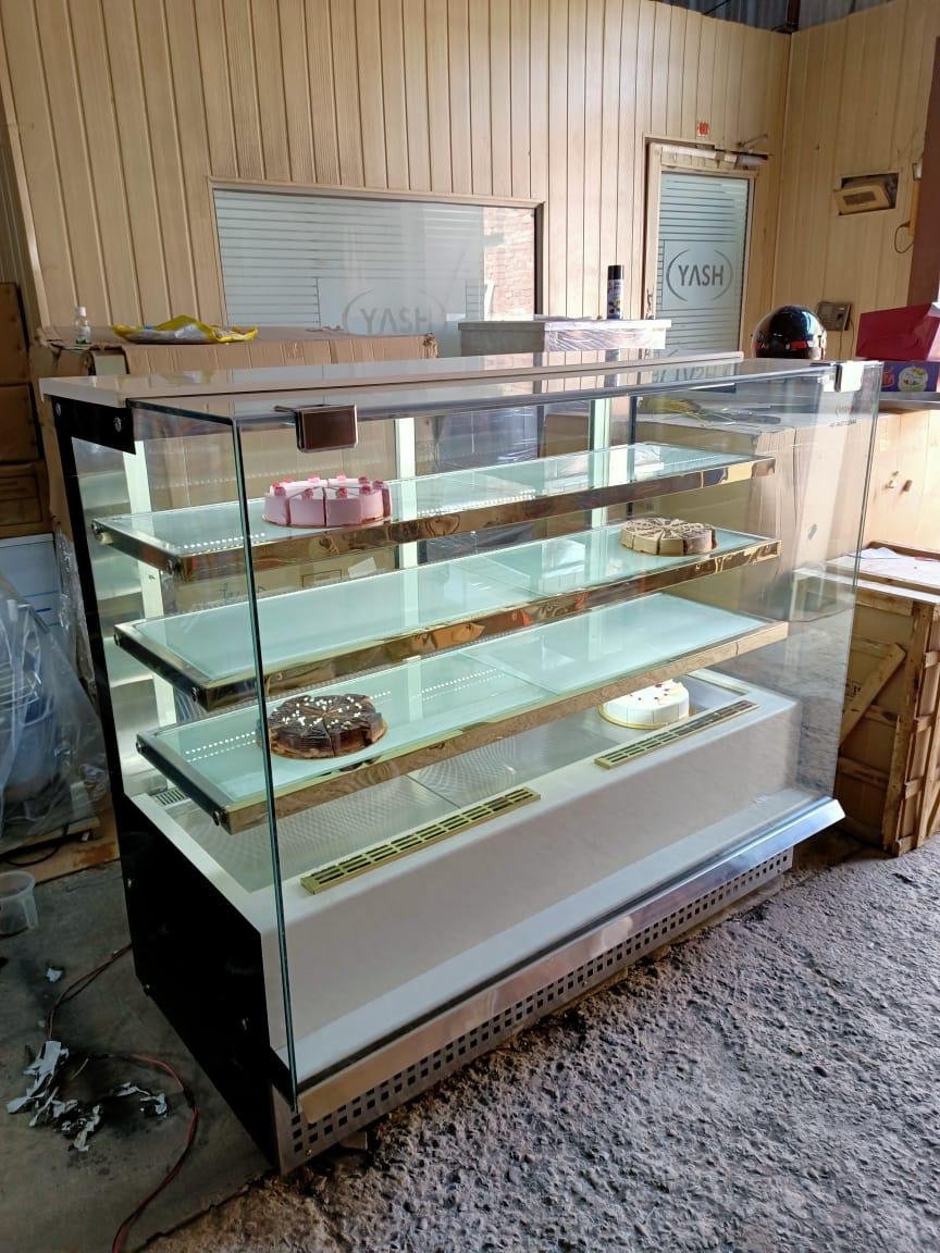 Front Open Display Counter